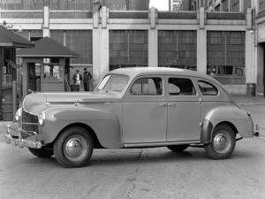 Dodge Deluxe Sedan 1940 года